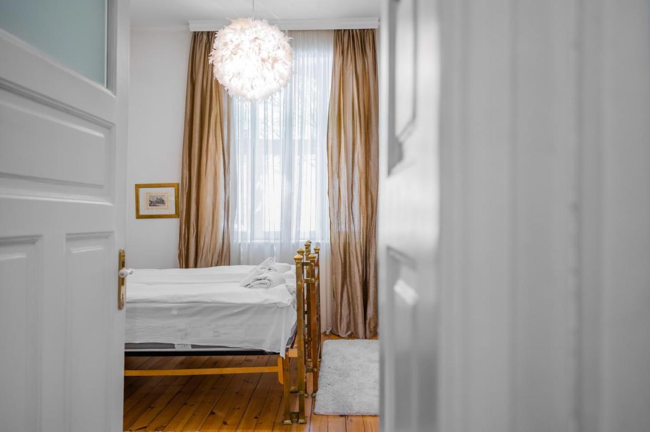 Prime Location In Spacious 1bd By Flat Mаnager Appartement
